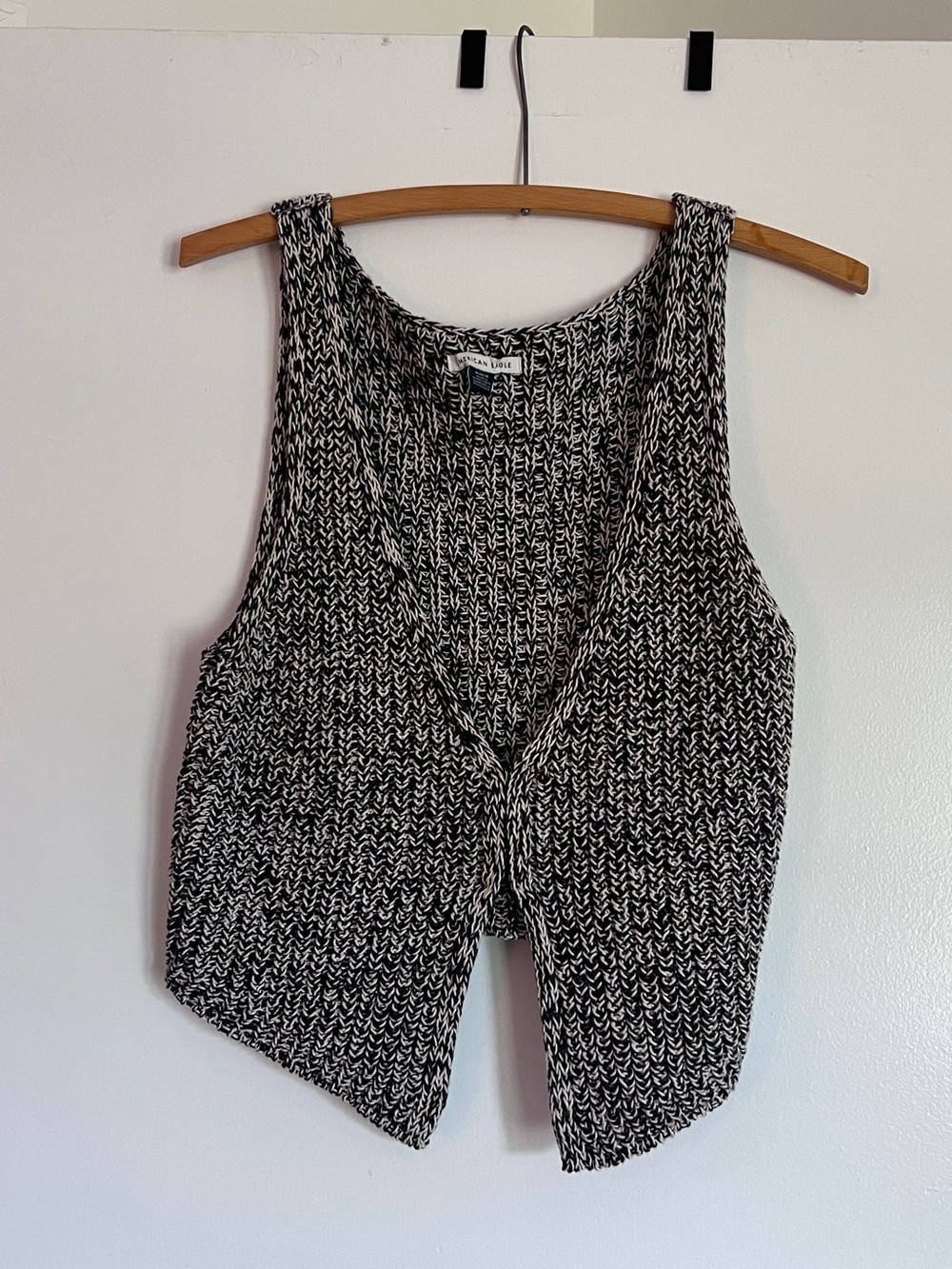 American Eagle Marled Knit Sweater Vest